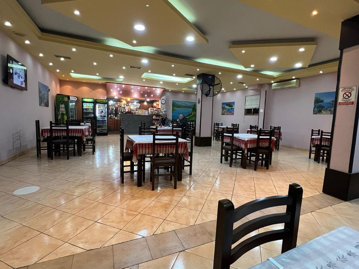Hotel Ziku Durrës 外观 照片