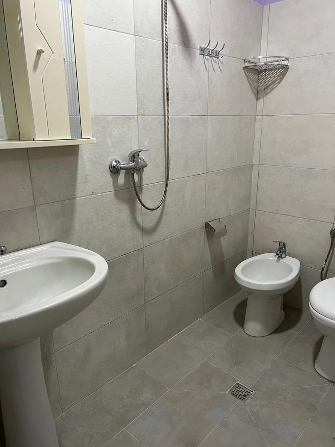 Hotel Ziku Durrës 外观 照片