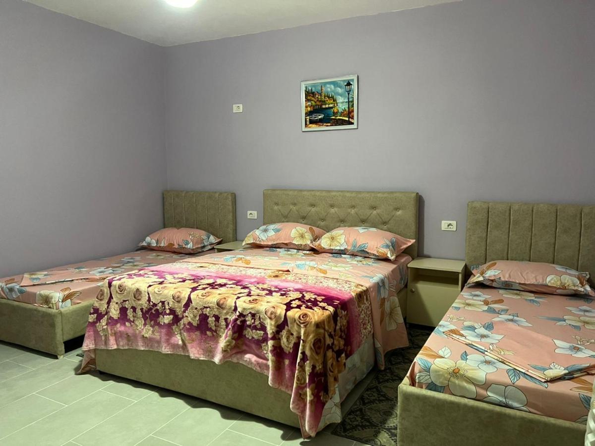 Hotel Ziku Durrës 外观 照片