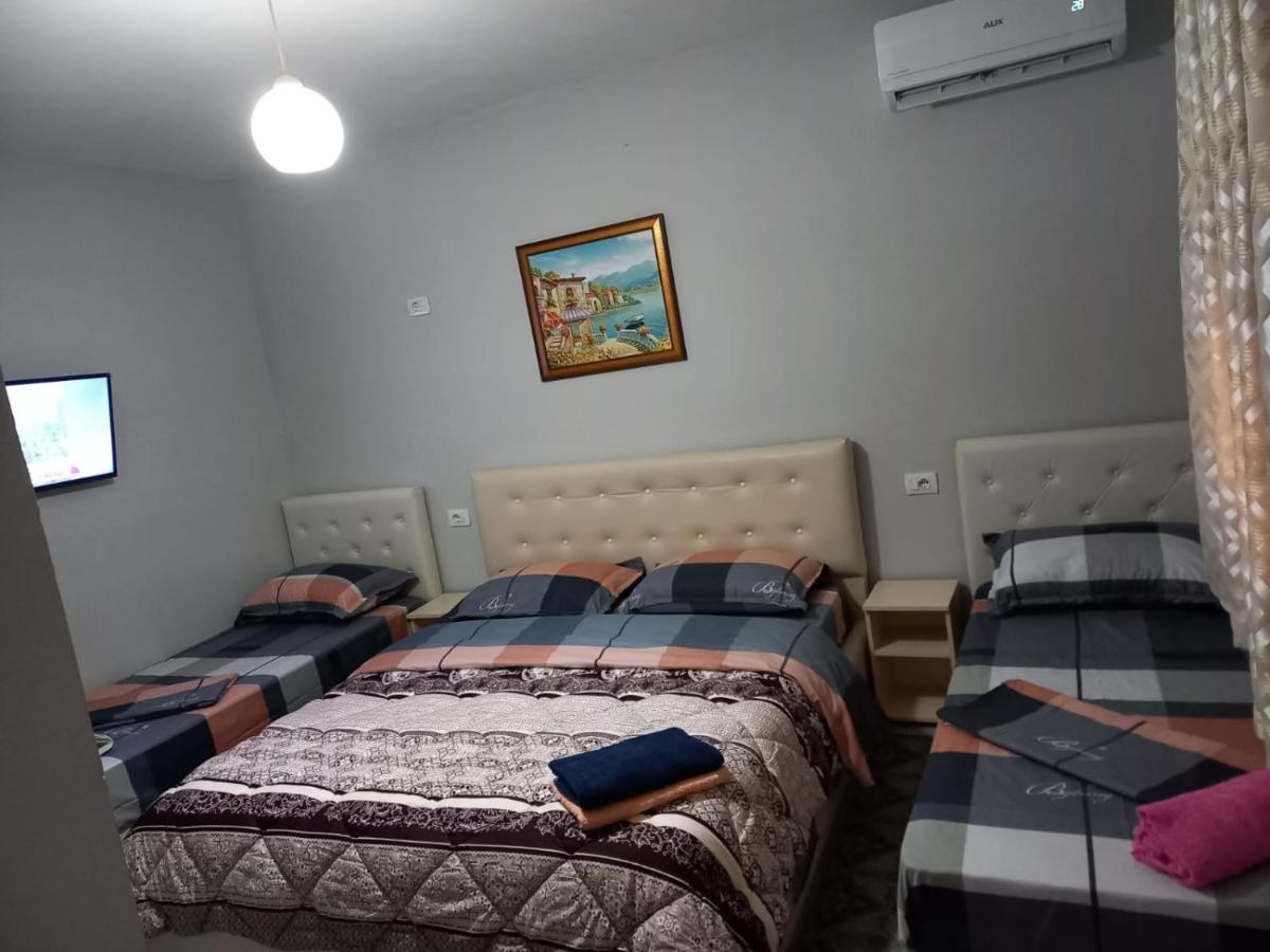 Hotel Ziku Durrës 外观 照片