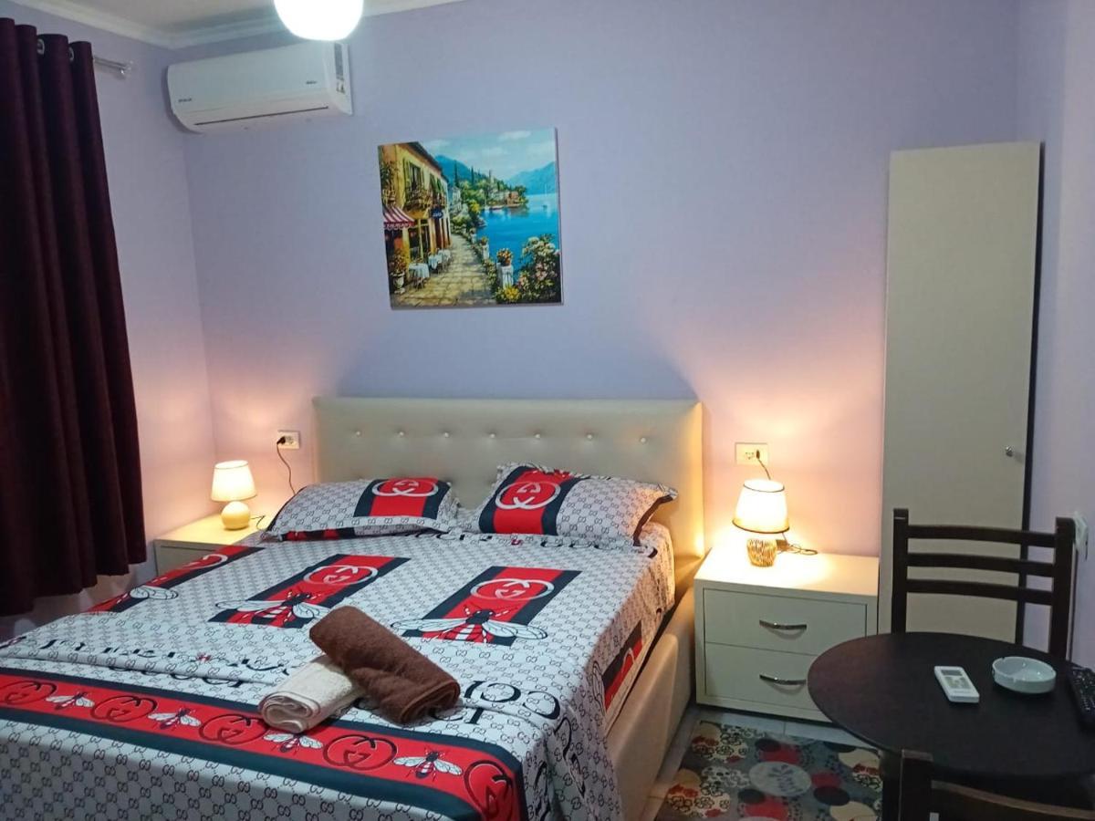 Hotel Ziku Durrës 外观 照片